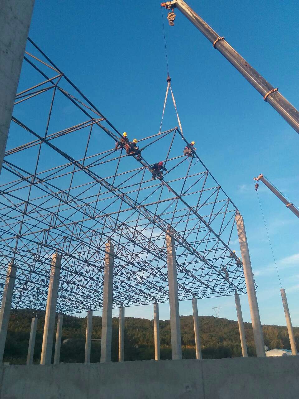 普兰店物流园网架